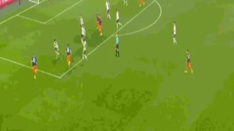 新疆男篮关键对决 赵睿继续缺阵